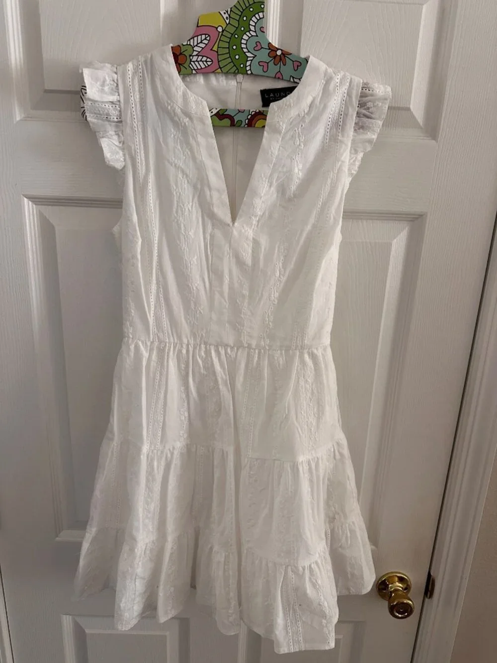 laundry by shelli segal white lace dress Laundry By Shelli Segal White Eyelet Dress Size 2